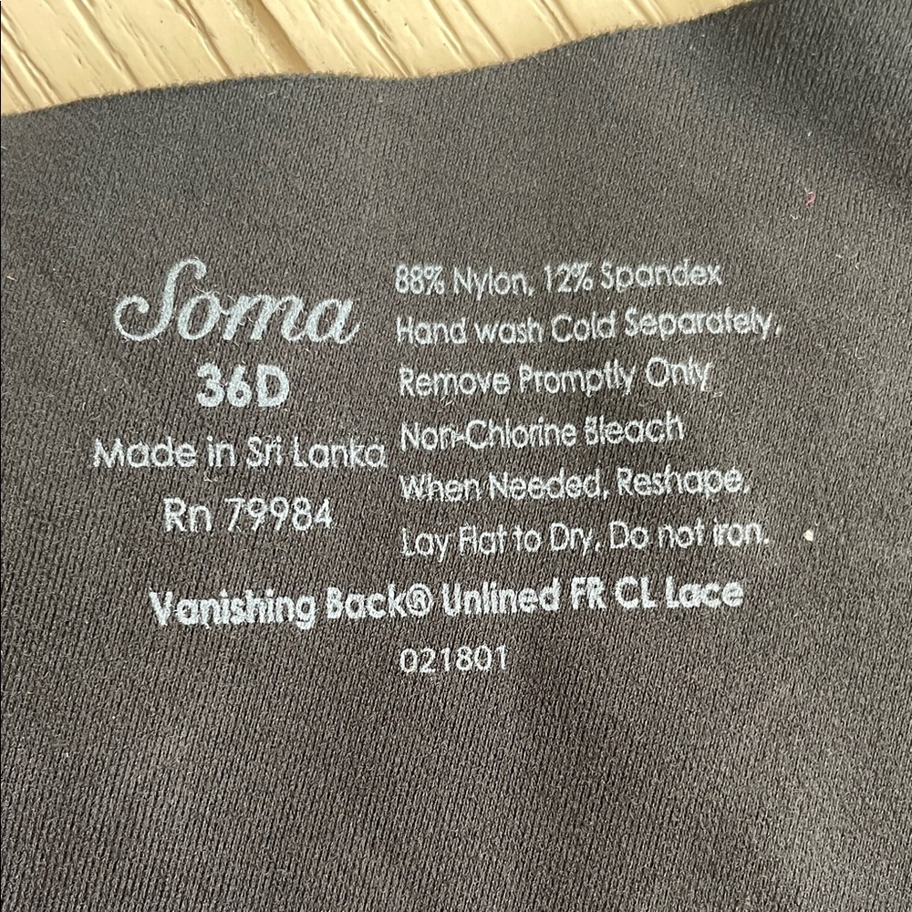 Soma Vanishing Back Black Lace Underwire Front-Closure Bra 36D - Picture 4 of 9